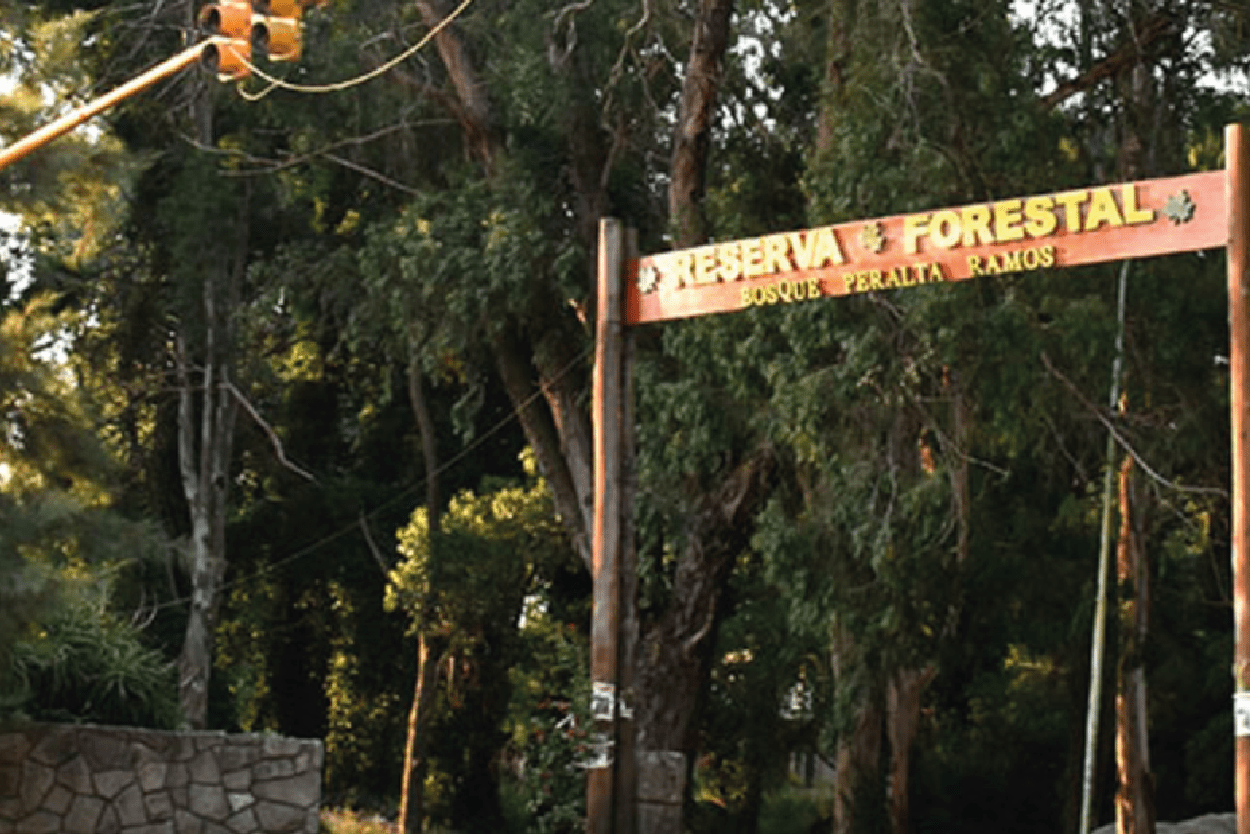 imagen Bosque Peralta Ramos Mar del Plata